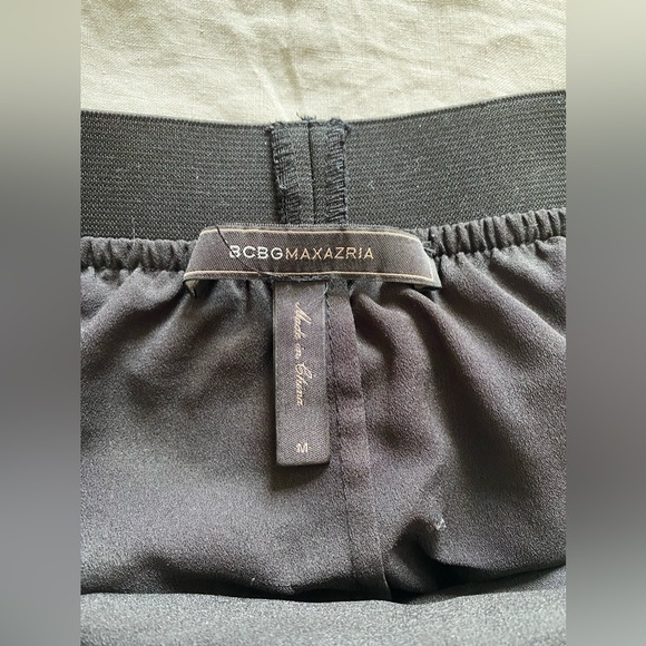 BCMG pleated black skirt with slits on both sides, in perfect condition - Picture 2 of 3